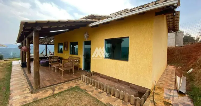 Vendo chácara em Itatiaiuçu de 1000m² com 03 quartos e piscina excelente localização.
