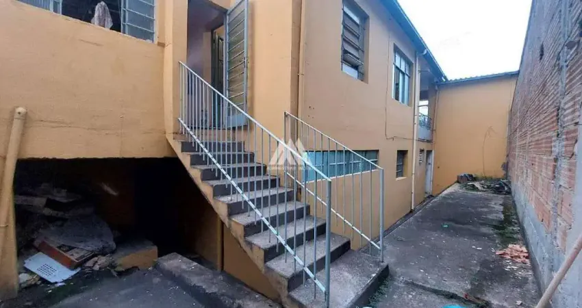 Casa com 3 quartos à venda no Santanense, Itaúna 