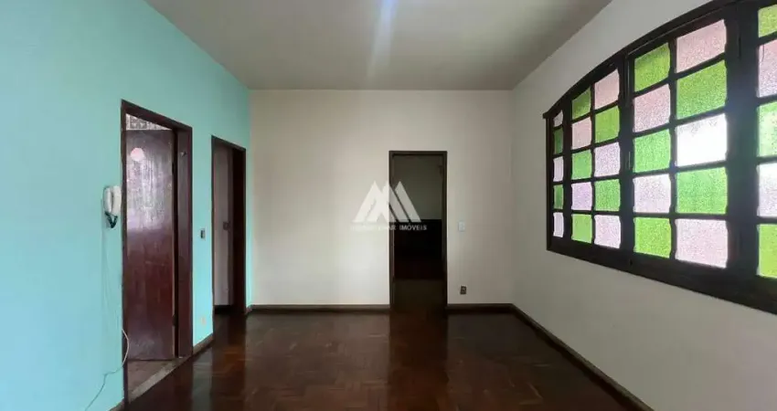 Casa com 2 quartos à venda no Centro, Itaúna