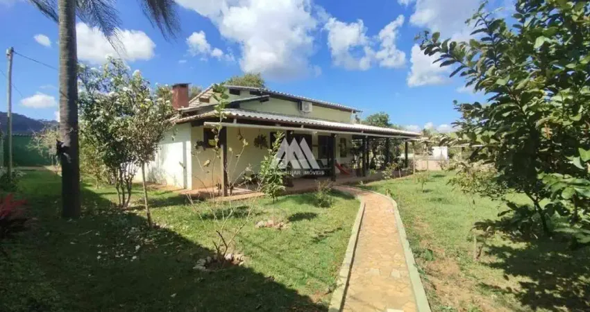 Vendo chácara em itatiaiuçu de 2.225m² com excelente localização!