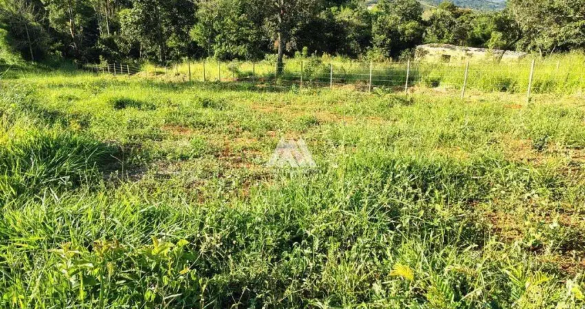 Vendo chácara em Itatiaiuçu de 1000m² excelente localização.