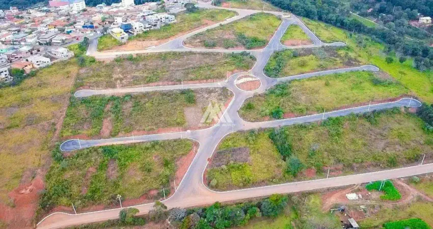 Vendo lotes em Itatiaiuçu a partir de 300m² excelente localização.
