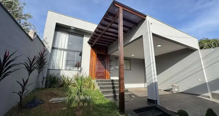 Casa para locação com 03 quartos em Igarapé-MG!