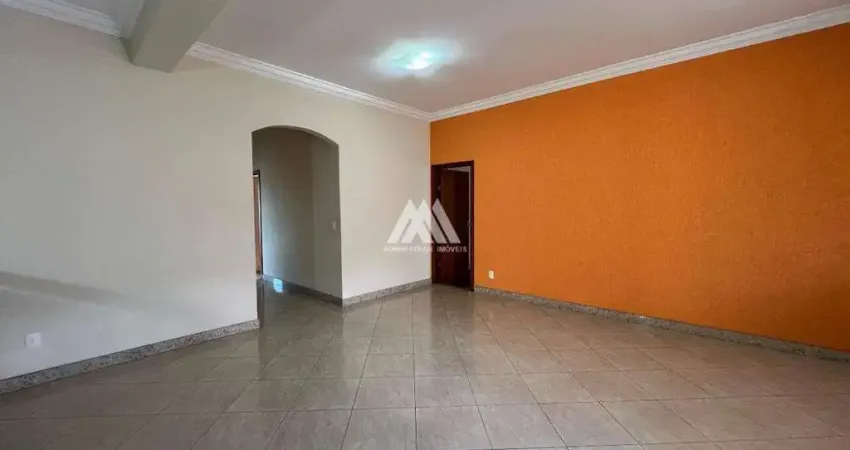 Alugo cassa comercial com excelente localização central!!