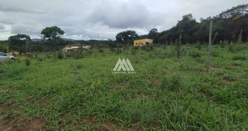 Vendo chácara em Itatiaiuçu de 975,72m² excelente localização!