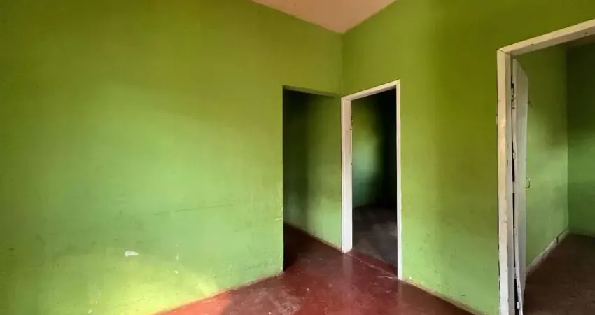 Casa residencial com 03 quartos para locação em São Joaquim de Bicas-MG!