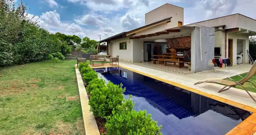 Seu paraíso particular: chácara completa em terreno de 1.001 m²!