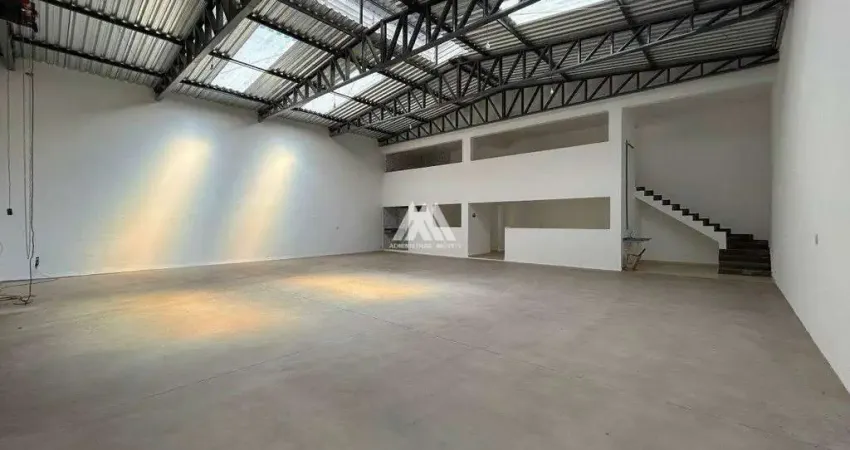 Alugo galpão comercial em itatiaiuçu com excelente localização!