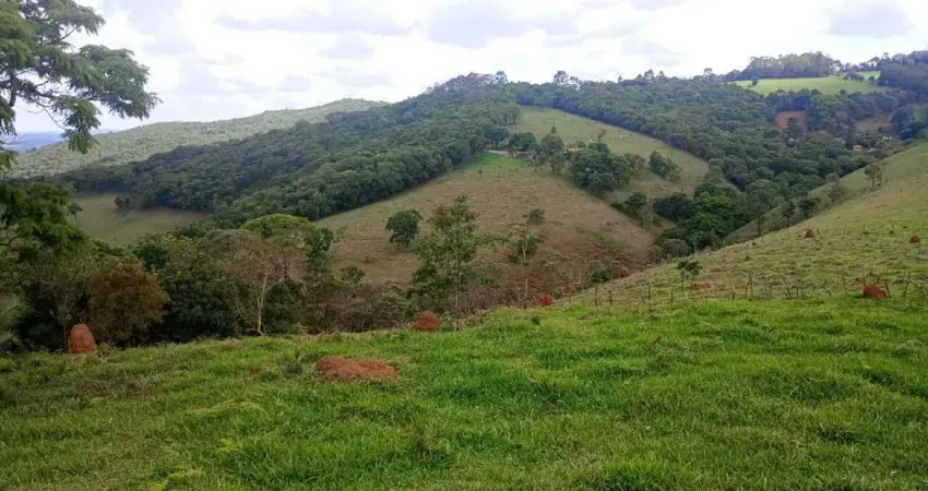 Terreno em condomínio fechado à venda no Povoado de Viamão, Rio Manso 