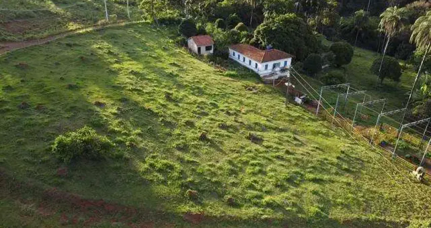 Fazenda á venda 3 quartos 1 suíte, 43 hectares localizada em rio manso mg!