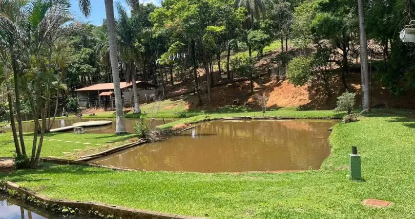 Sítio a venda com 04 quartos sendo 01 suíte, 16.000m² igarapé mg