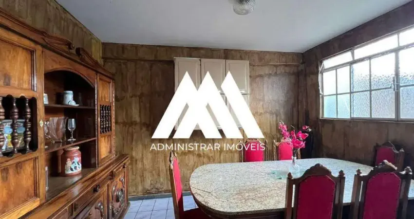 Casa com 4 quartos à venda no Centro, Itaúna