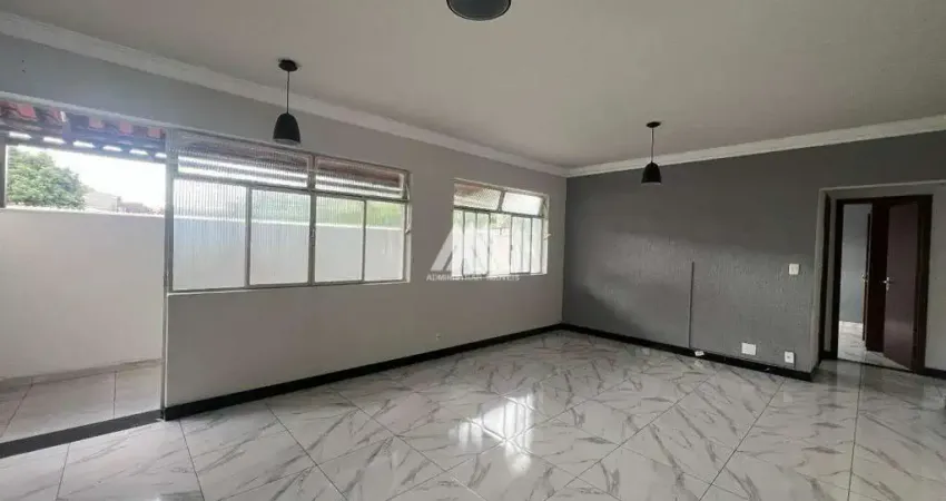 Alugo apartamento com armários planejados na cozinha no bairro universitário!