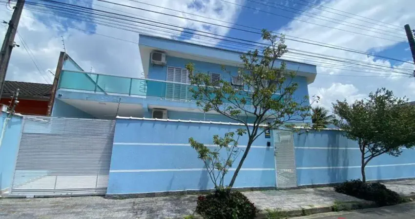 Sobrado com 4 dormitórios à venda, 190 m² por R$ 960.000,00 - Vila Itapanhau - Bertioga/SP