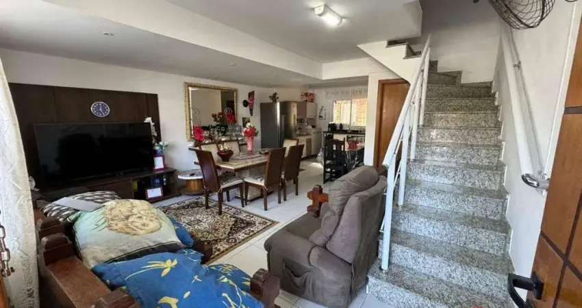 Village com 3 dormitórios à venda, 108 m² por R$ 800.000,00 - Vila Agao - Bertioga/SP