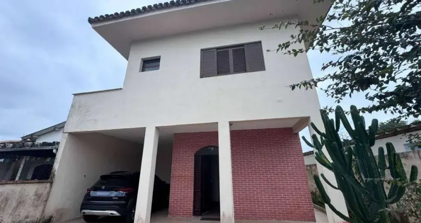 Sobrado com 3 dormitórios à venda, 270 m² por R$ 1.480.000,00 - Centro - Bertioga/SP