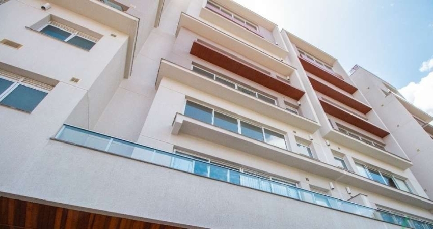 Apartamento 2 dormitórios, vaga dupla no Menino Deus