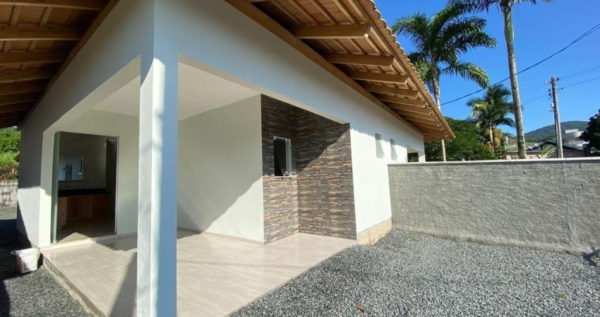 Casa com 3 quartos para alugar no Estrada das Areias, Indaial 