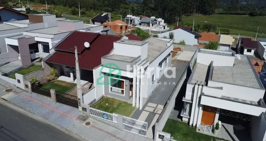 Casa com 3 quartos à venda no Warnow, Indaial 