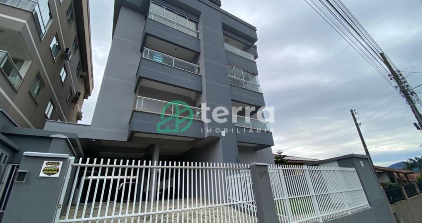Apartamento com 2 quartos para alugar no Tapajós, Indaial 