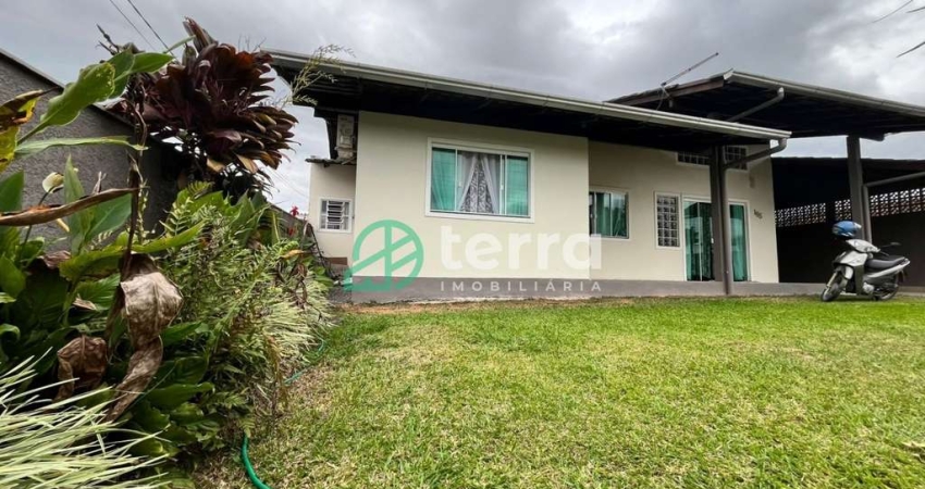 Casa com 3 quartos à venda no Carijós, Indaial 