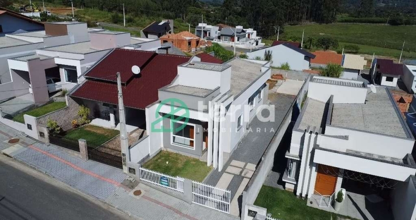Casa com 3 quartos à venda no Warnow, Indaial 