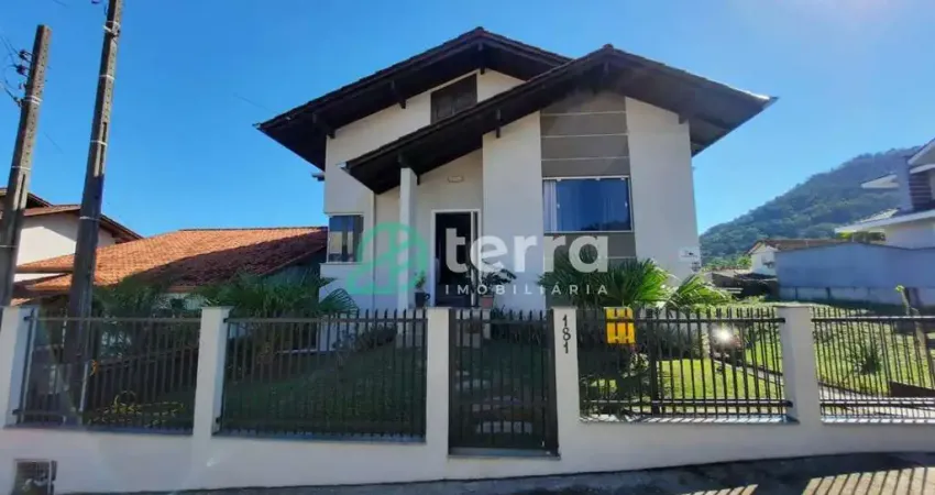 Casa com 3 quartos à venda no Estados, Indaial 