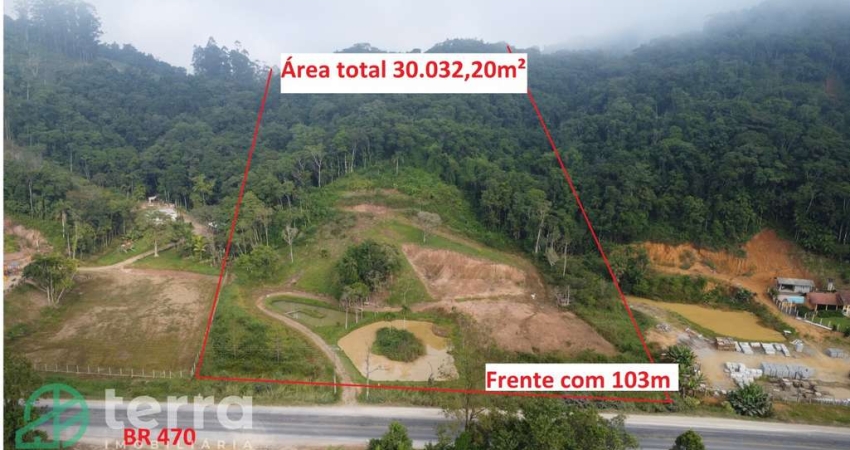 Terreno comercial à venda no Diamante, Rodeio 