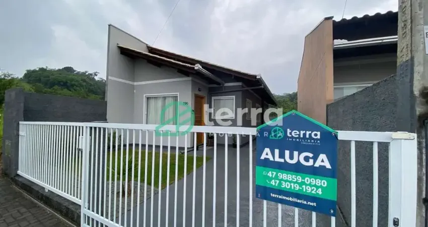 Casa com 2 quartos para alugar no Arapongas, Indaial