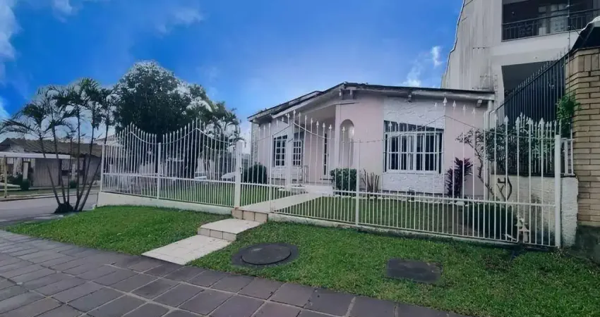 Casa para Venda em Cachoeirinha, Parque da Matriz, 4 dormitórios, 2 suítes, 3 banheiros, 3 vagas