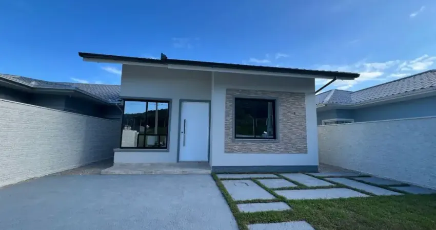 Casa ampla  pronta para morar em Forquilhas, Lisboa 3 - São José SC