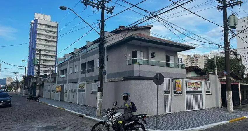 Sobrado com 3 dormitórios à venda, 115 m² por R$ 540.000,00 - Aviação - Praia Grande/SP