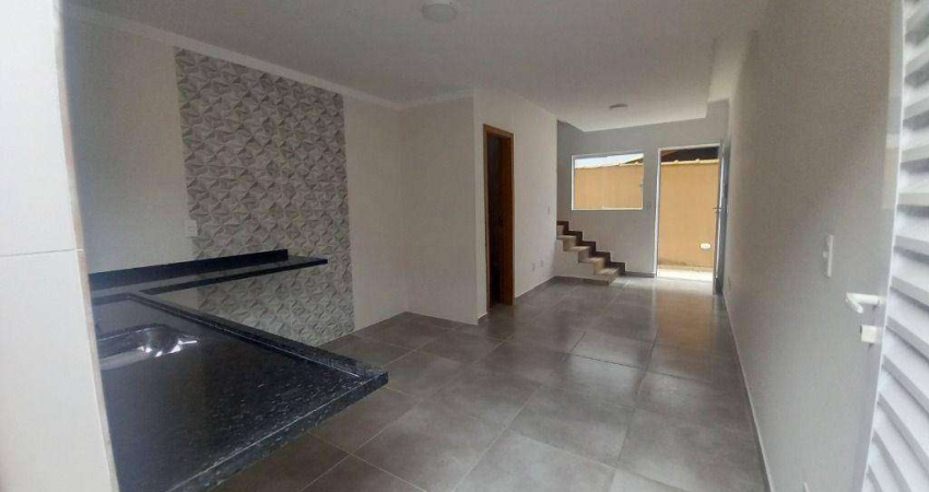 Sobrado com 2 dormitórios à venda, 55 m² por R$ 290.000,00 - Vila Caiçara - Praia Grande/SP