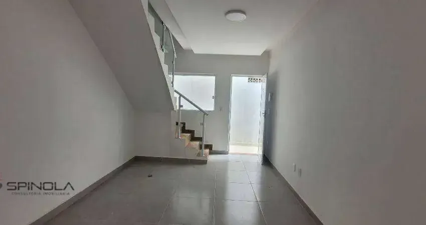 Sobrado com 2 dormitórios à venda, 78 m² por R$ 320.000,00 - Mirim - Praia Grande/SP