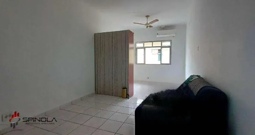 Kitnet com 1 dormitório à venda, 33 m² por R$ 180.000,00 - Canto do Forte - Praia Grande/SP
