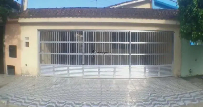 Casa com 3 dormitórios à venda, 80 m² por R$ 450.000,00 - Maracanã - Praia Grande/SP