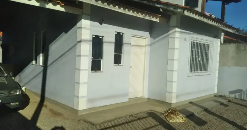 Casa com 2 quartos à venda na Rua Julieta da Silva Melo, Forquilhas, São José