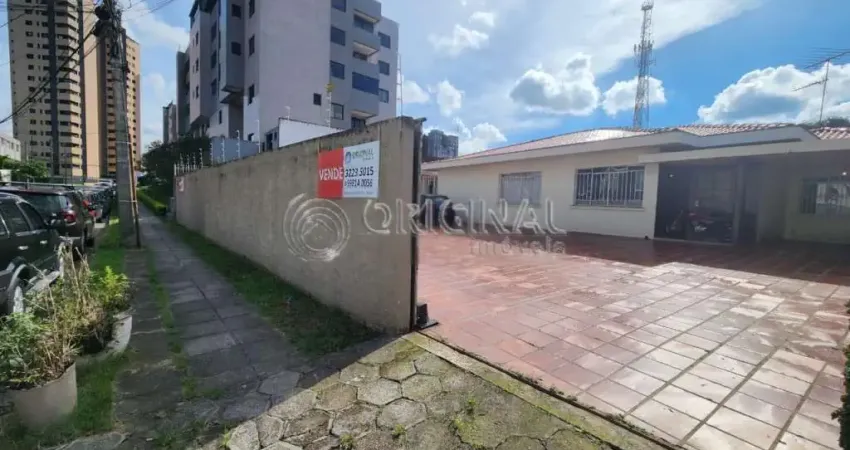 Terreno à venda na Rua Peru, 101, Bacacheri, Curitiba