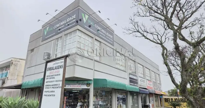 Sala comercial com 1 sala para alugar na Rua Octávio Schiavon, 195, Capão da Imbuia, Curitiba