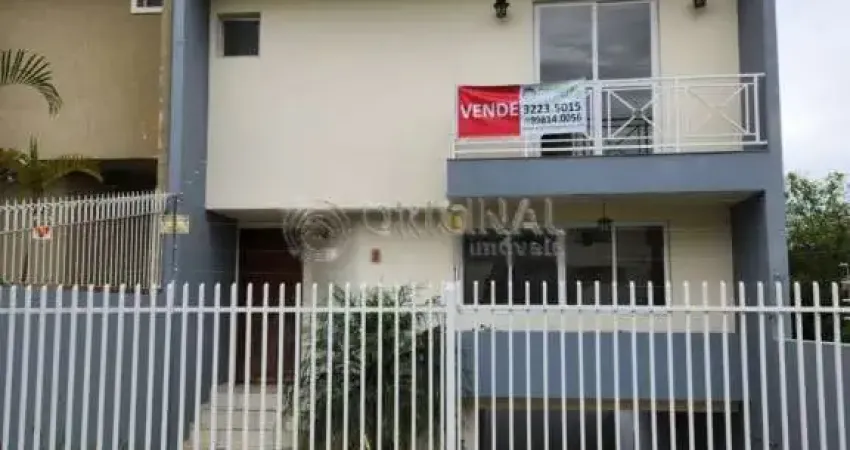 Casa com 3 quartos à venda na Rua Francisco Guilherme Bahr, 563, Tingui, Curitiba