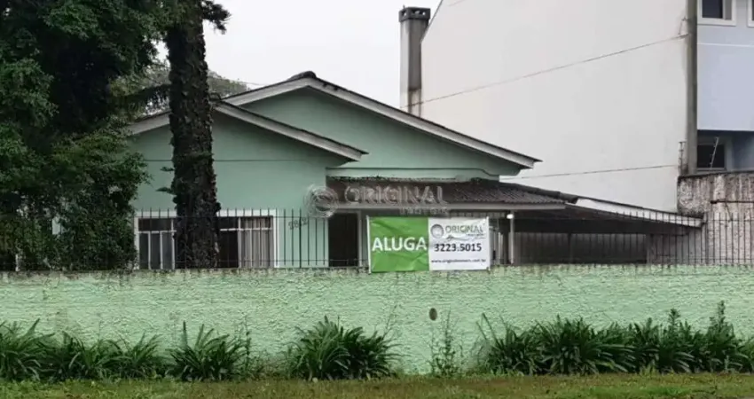 Casa com 3 quartos para alugar na Rua Alagoas, 2812, Guaíra, Curitiba