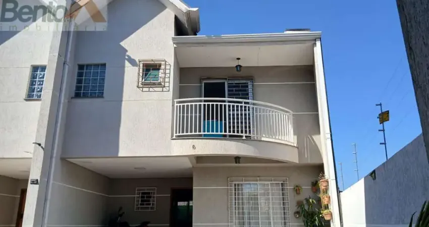 Casa com 3 quartos à venda na Rua Maria Bertoja Rivabem, Vila Ferrari, Campo Largo