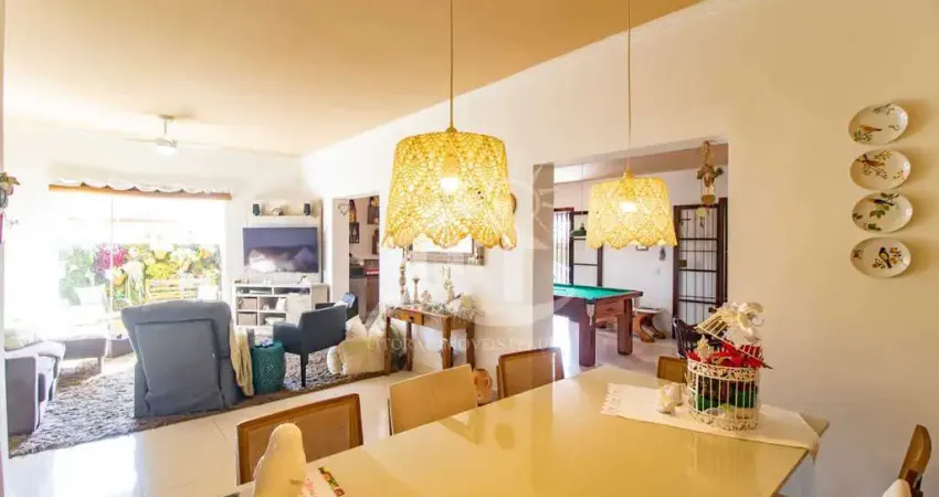 Casa sobrado à venda , 5 quarto(s),  sendo 4 suíte(s)  no bairro cidade nova peruíbe, 300 metros da praia, peruíbe-sp