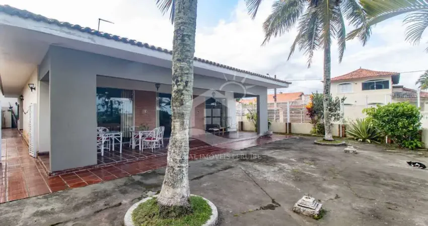 Casa térrea à venda , 4 quarto(s), sendo 2 suíte(s) no bairro flórida, 0 metros da praia, peruíbe-sp