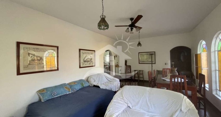 Casa Térrea à venda , 2 quarto(s),  sendo 1 suíte(s)  no bairro Jardim Peruíbe, 1000 metros da praia, Peruíbe-SP
