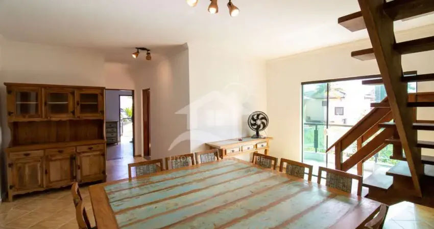 Apartamento Duplex à venda , 4 quarto(s),  sendo 2 suíte(s) (Condominio Paulo Marucci) no bairro Cidade Nova Peruíbe, 0 metros da praia, Peruíbe-SP