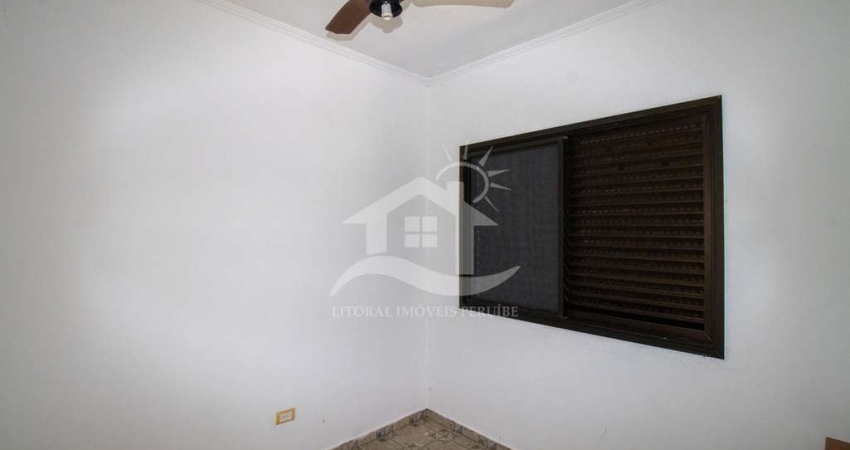 Casa Sobrado à venda , 4 quarto(s),  sendo 3 suíte(s)  no bairro Josedy, 300 metros da praia, Peruíbe-SP