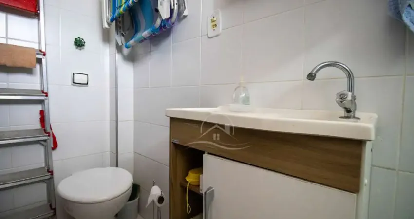 Apartamento Alto à venda , 1 quarto(s),  sendo 0 suíte(s) (Edifício Peruibe) no bairro Centro, 300 metros da praia, Peruíbe-SP
