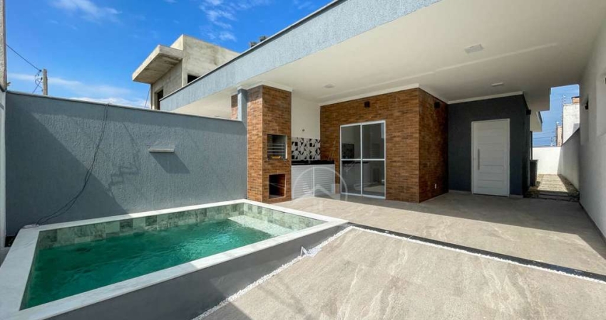 Casa Térrea à venda , 2 quarto(s),  sendo 1 suíte(s)  no bairro Flora Rica, 1500 metros da praia, Peruíbe-SP