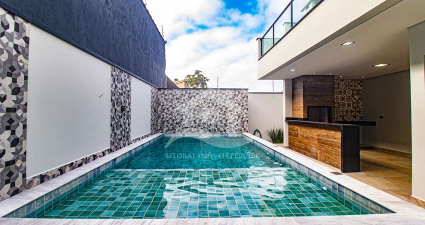 Casa Assobradada à venda , 4 quarto(s),  sendo 3 suíte(s)  no bairro São José, 700 metros da praia, Peruíbe-SP